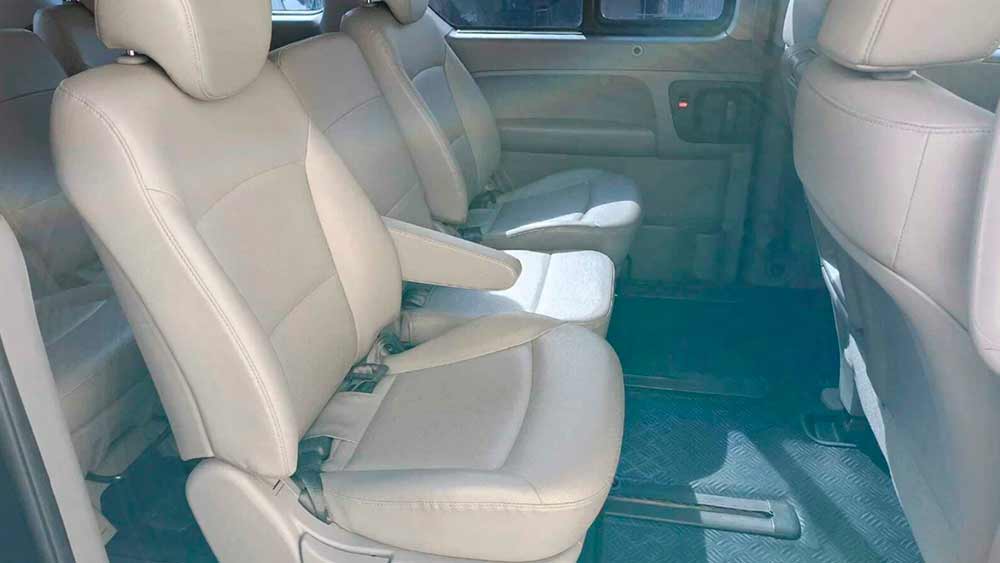 Hyundai H1 1205