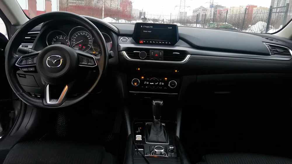 Mazda 6 1228