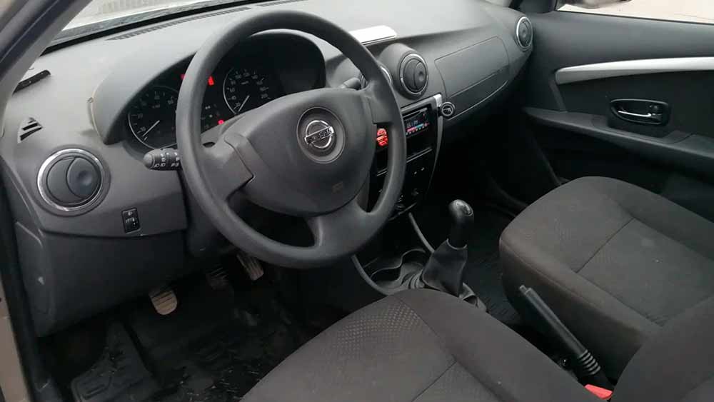 Nissan Almera 1242