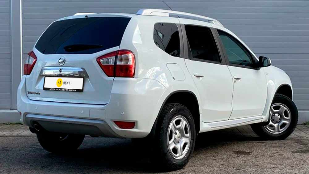 Nissan Terrano 1247