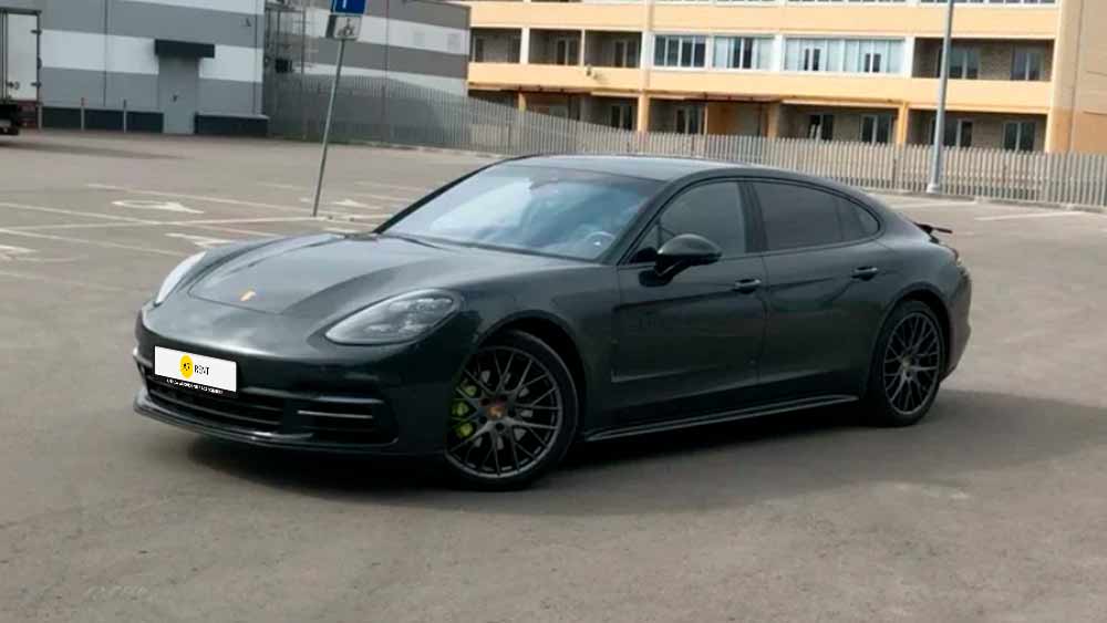 Porsche Panamera 1251