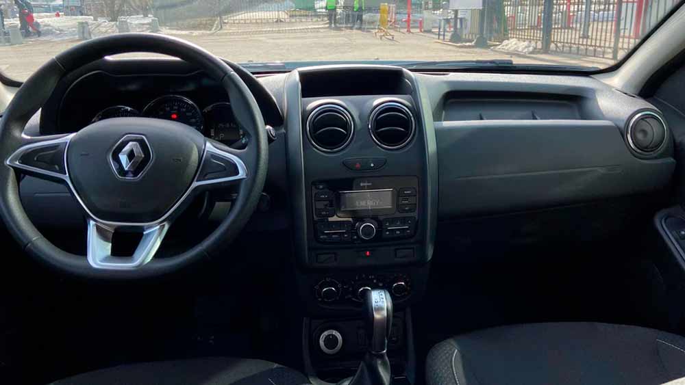 Фото Renault Duster