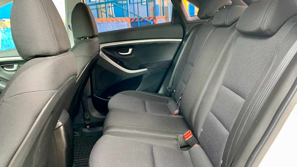 Hyundai I30 — аренда автомобиля