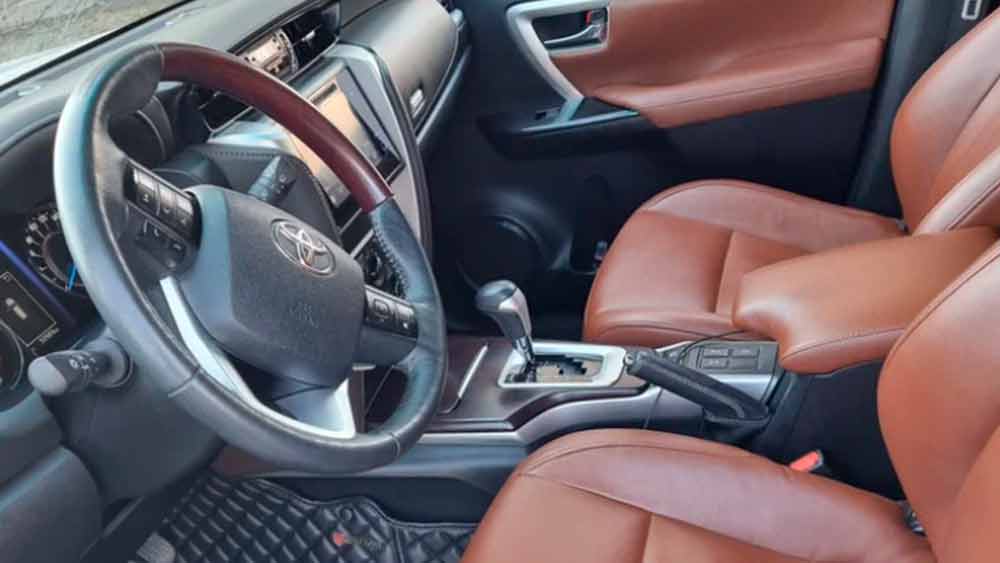 Toyota Fortuner — аренда автомобиля