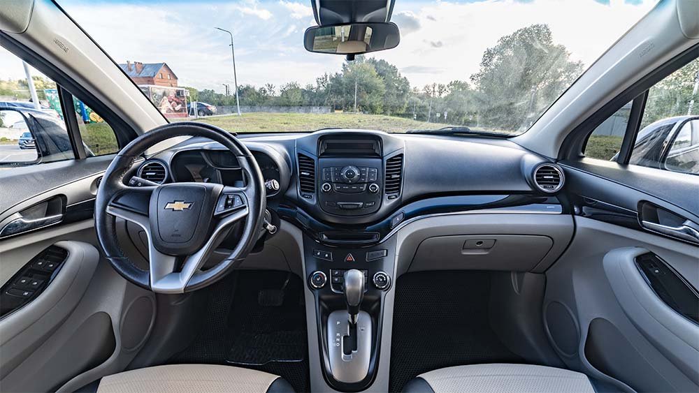 Фото Chevrolet Orlando