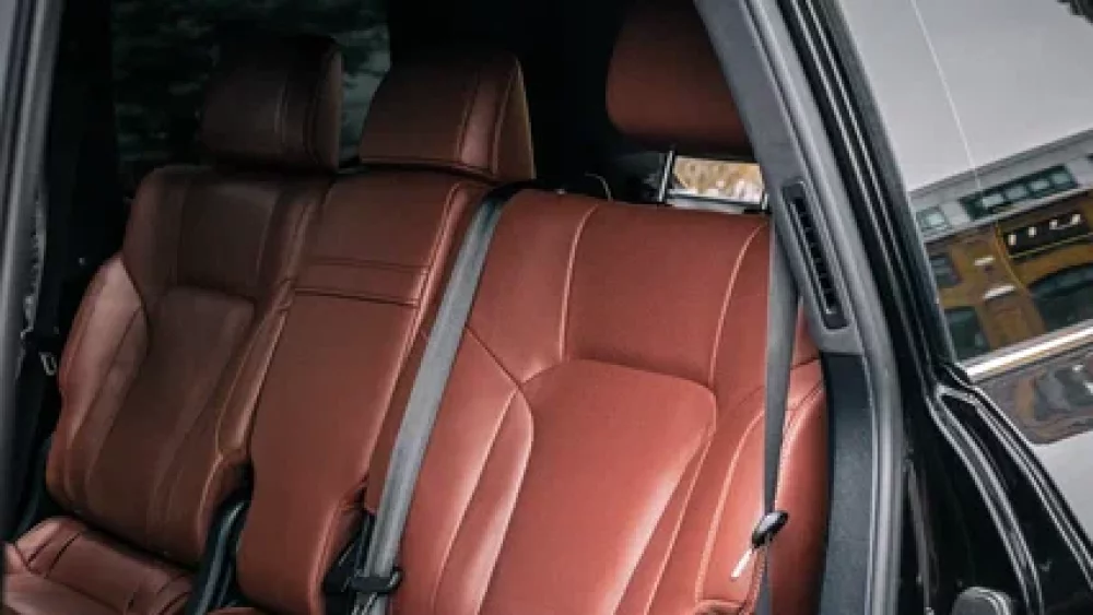 Lexus LX 1400