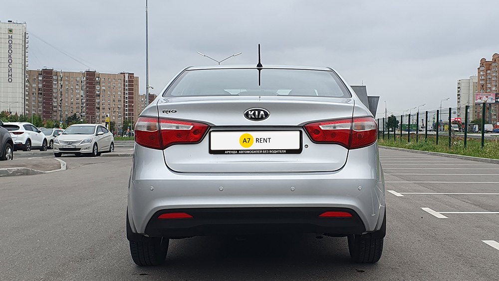 KIA Rio 1415