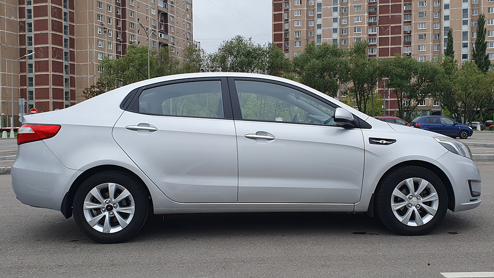 KIA Rio 1415