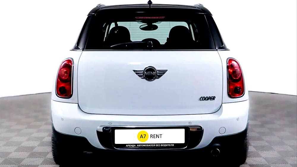 MINI Countryman — аренда автомобиля