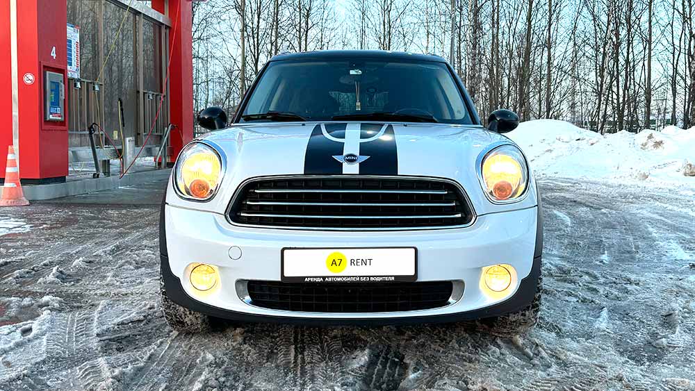 MINI Countryman — аренда автомобиля