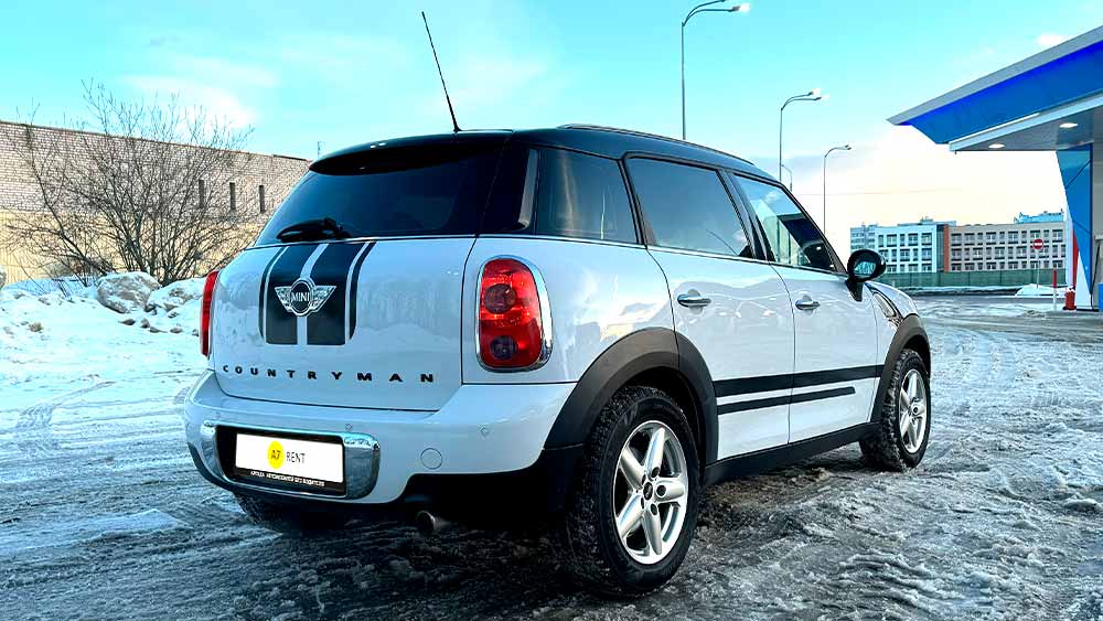 MINI Countryman — аренда автомобиля