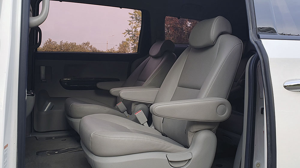KIA Carnival 1426