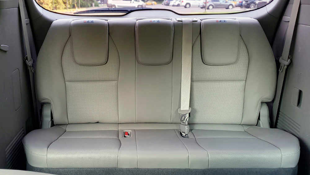 KIA Carnival 1426