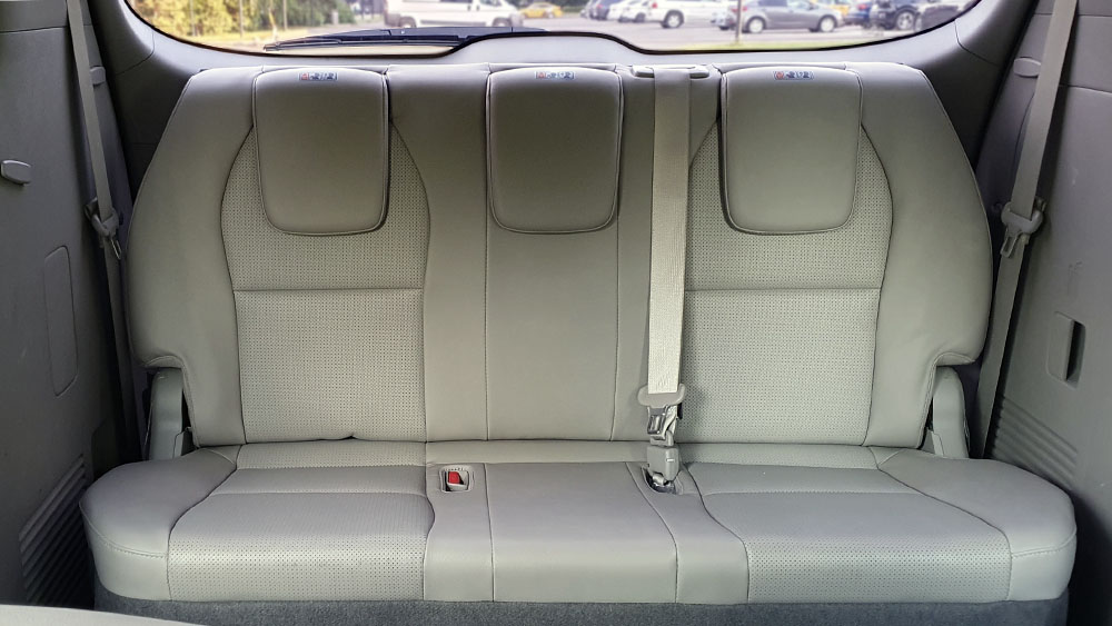 KIA Carnival 1426