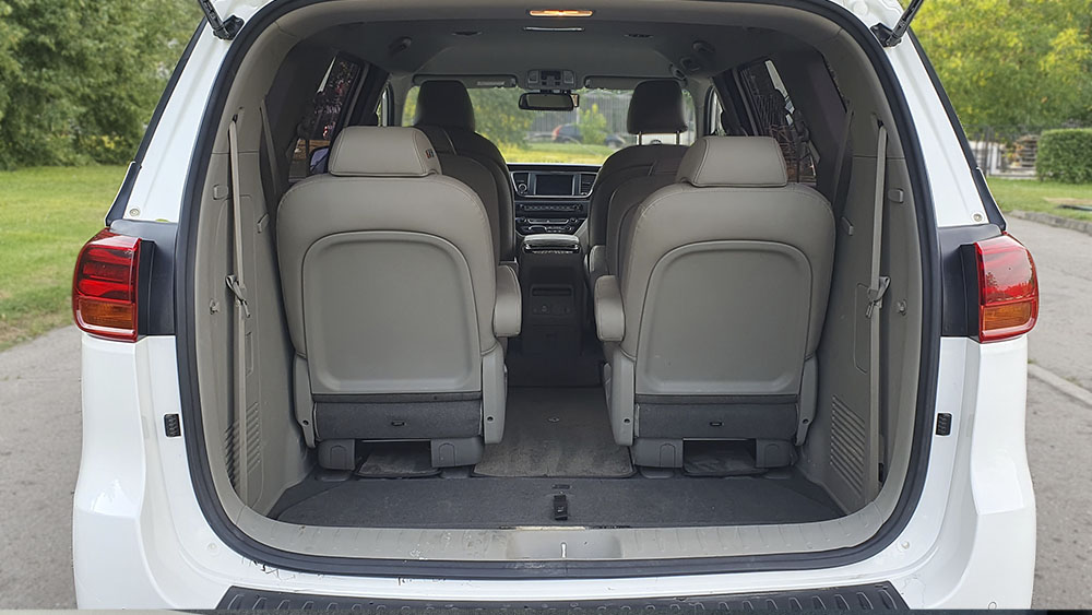 KIA Carnival 1426