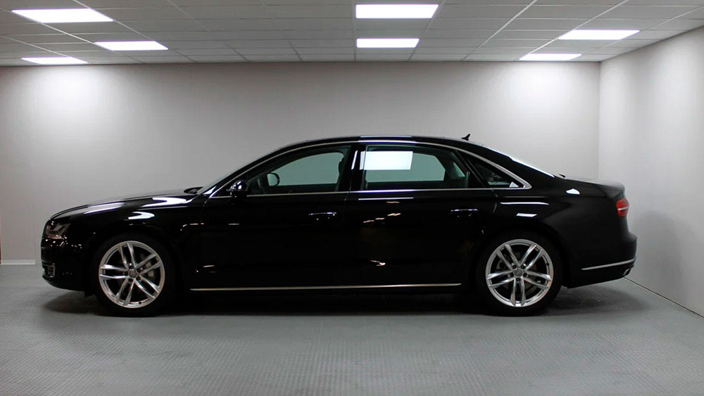 Audi A8 Long — аренда автомобиля