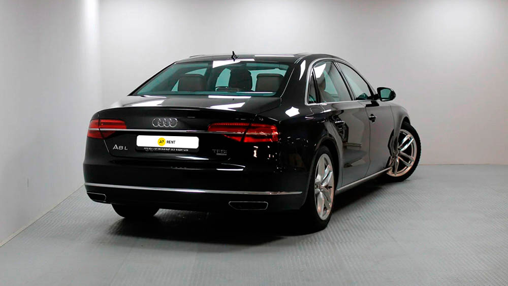 Audi A8 Long — аренда автомобиля