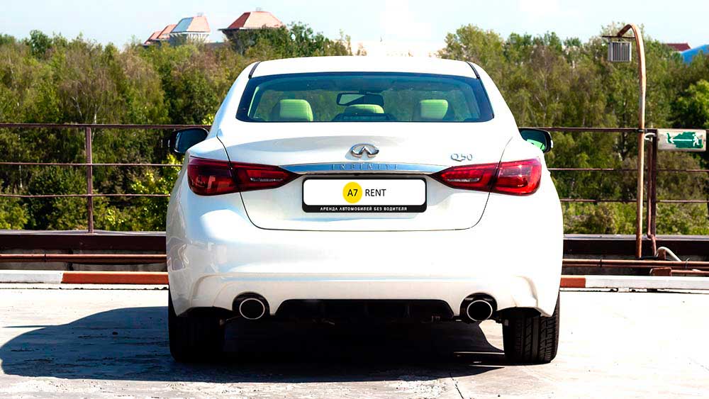 Фото Infiniti Q50