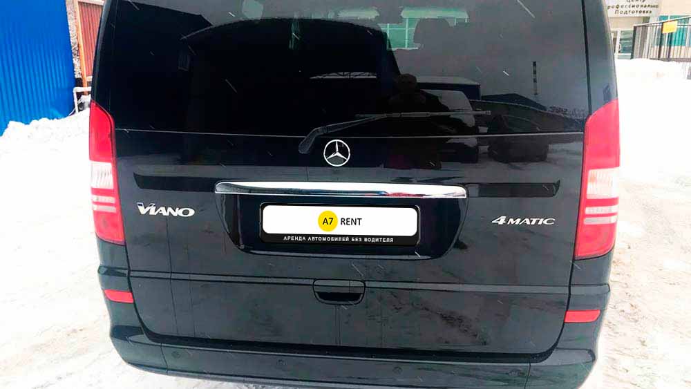 Mercedes-Benz Viano 221