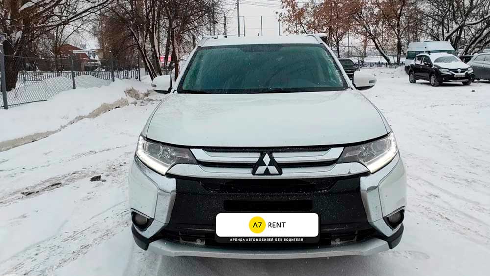 Фото Mitsubishi Outlander