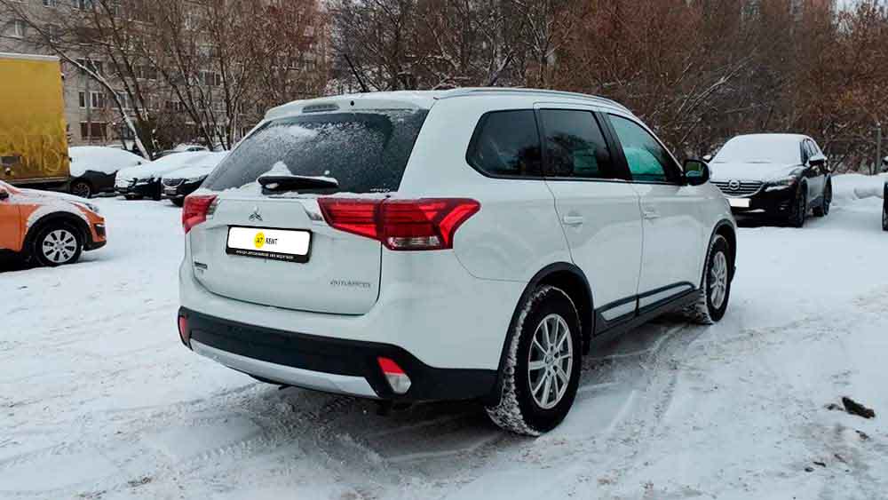 Фото Mitsubishi Outlander