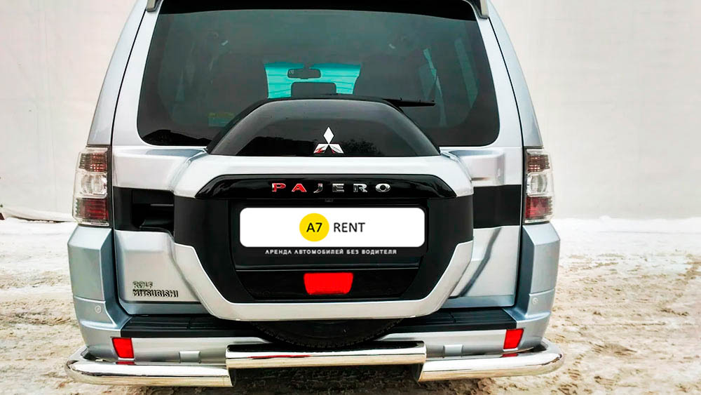 Mitsubishi Pajero 226