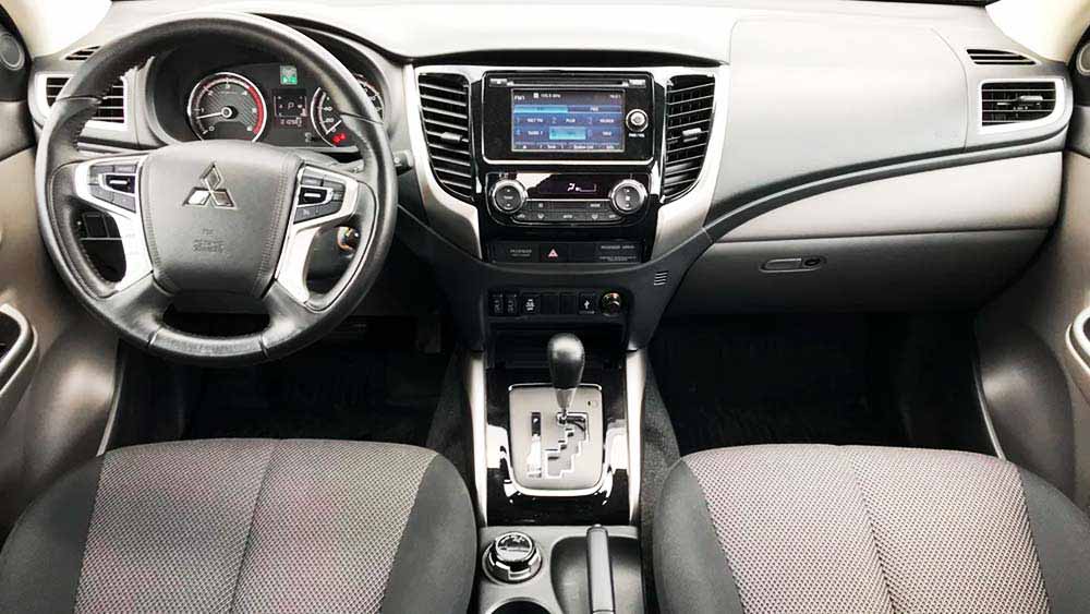 Фото Mitsubishi L200
