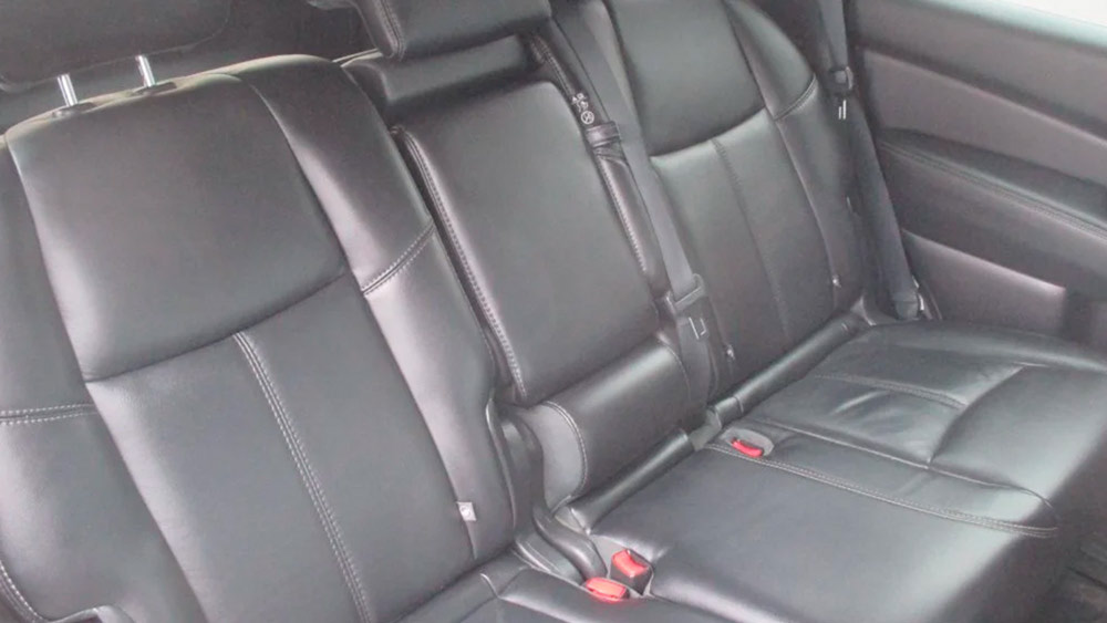 Nissan Pathfinder 230