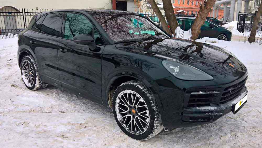 Porsche Cayene 237