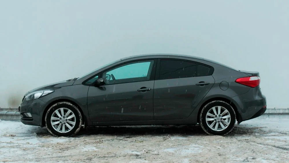 KIA Cerato 251