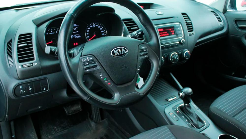 KIA Cerato 251