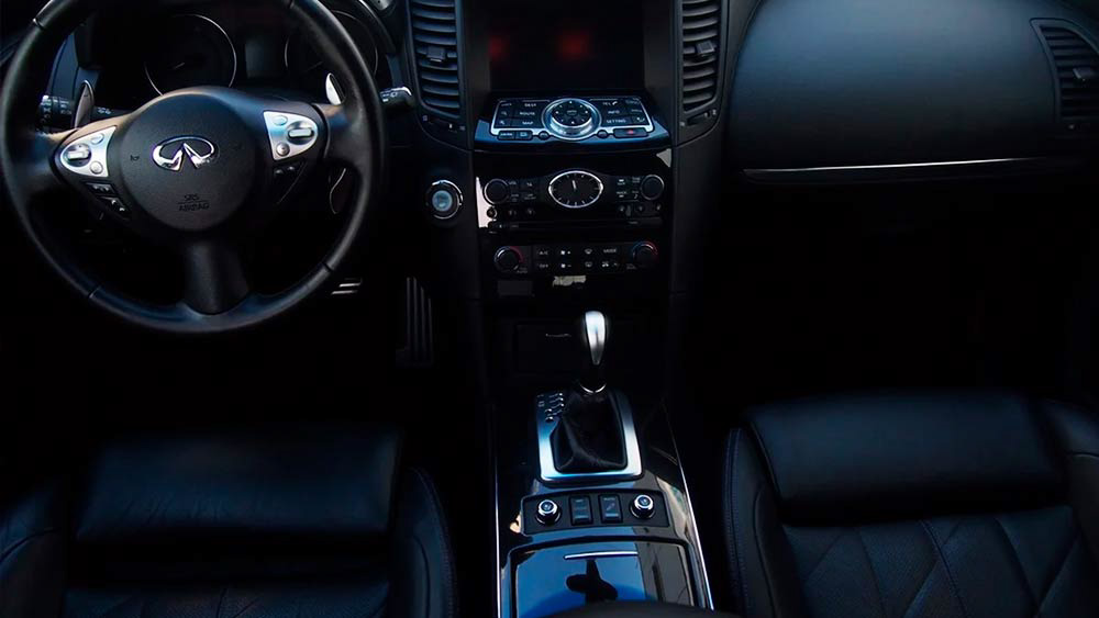 Infiniti QX70 255