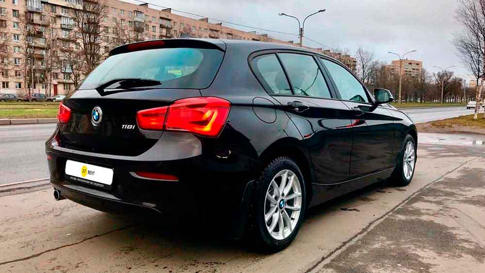 BMW 1 269
