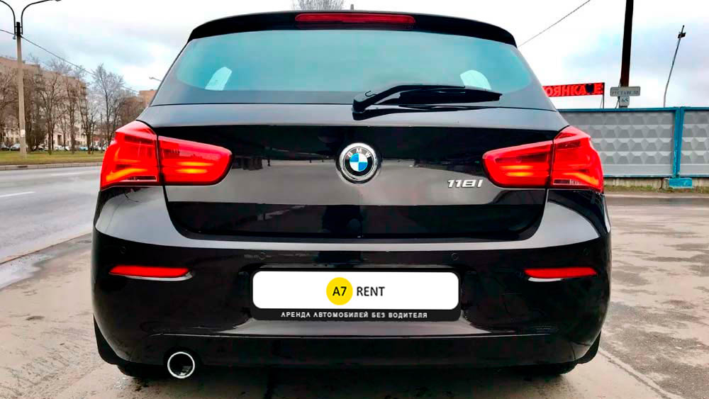 BMW 1 269