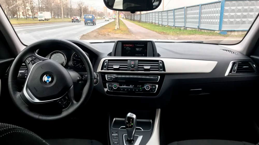 BMW 1 269