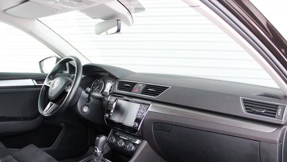 Skoda Superb 279