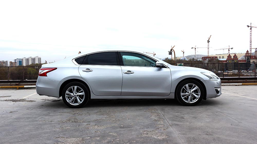 Nissan Teana 284