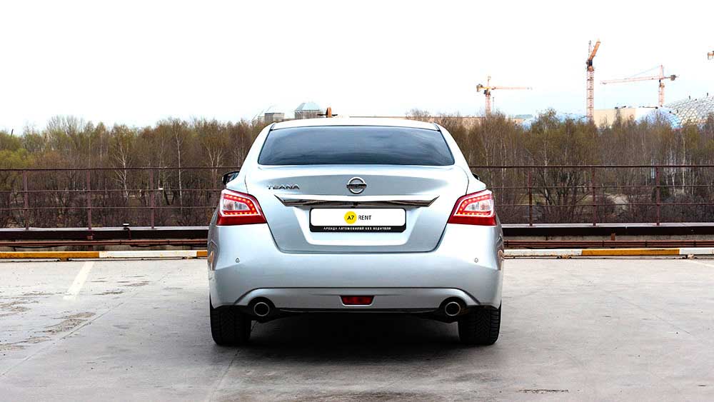 Nissan Teana 284