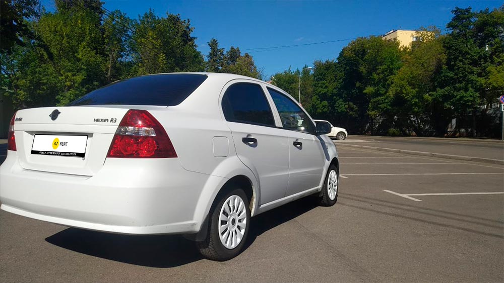 RAVON NEXIA R3 — аренда автомобиля