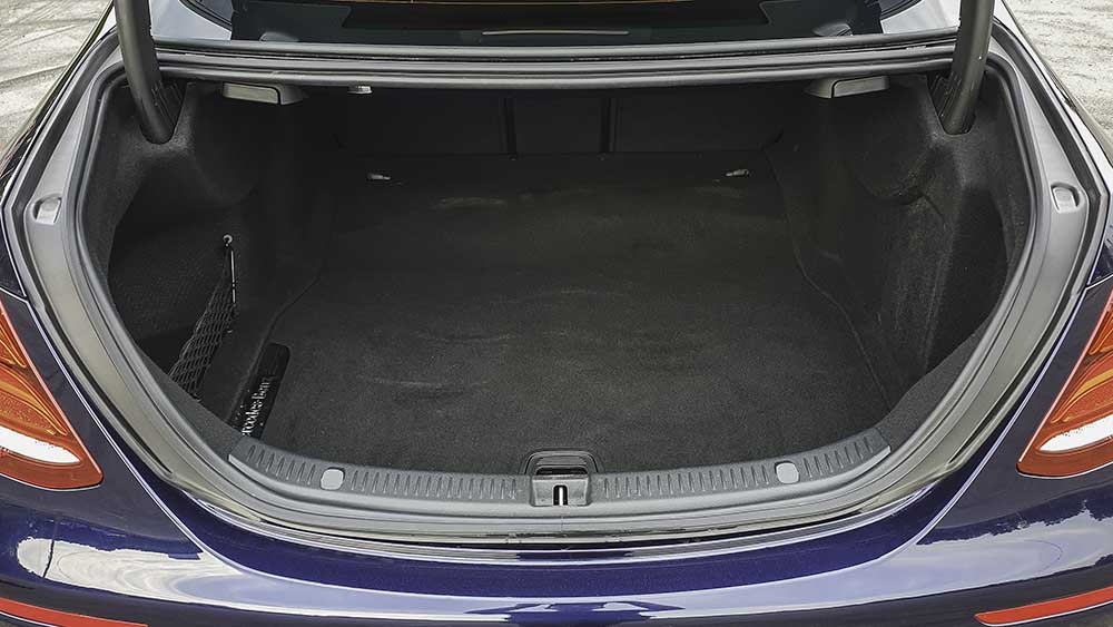 Mercedes-Benz E-Class 396