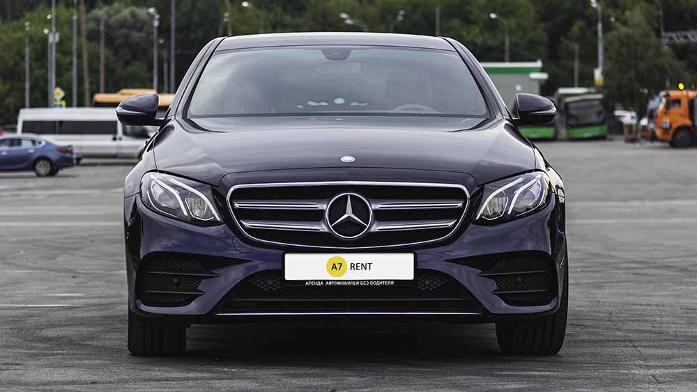 Mercedes-Benz E-Class 396