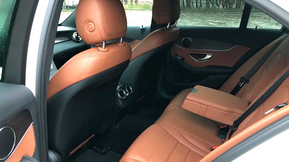 Mercedes-Benz C-Class 443