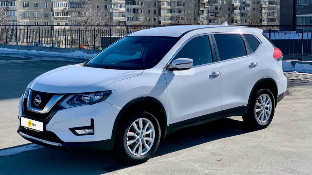 Nissan X-Trail — аренда автомобиля