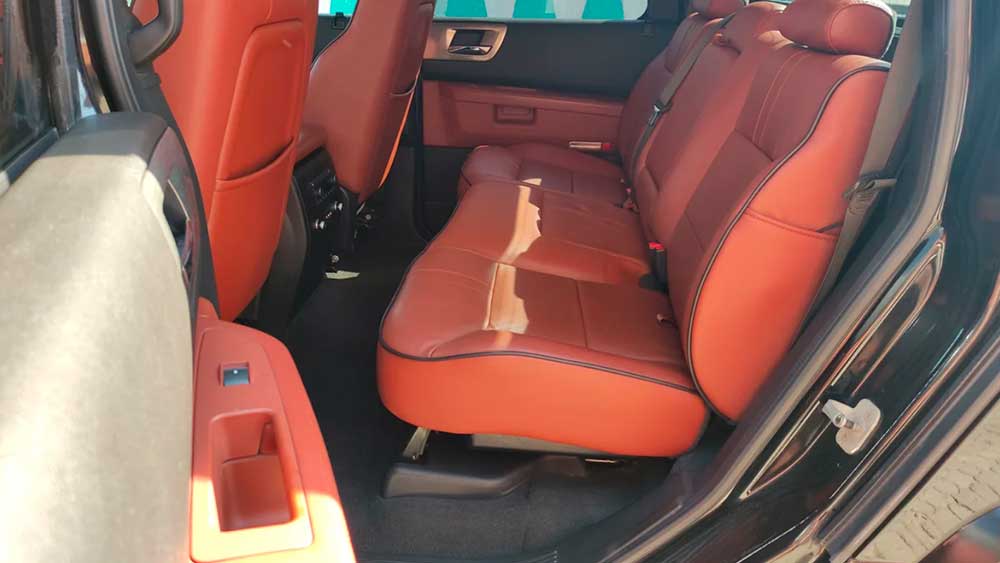 Фото Hummer H2