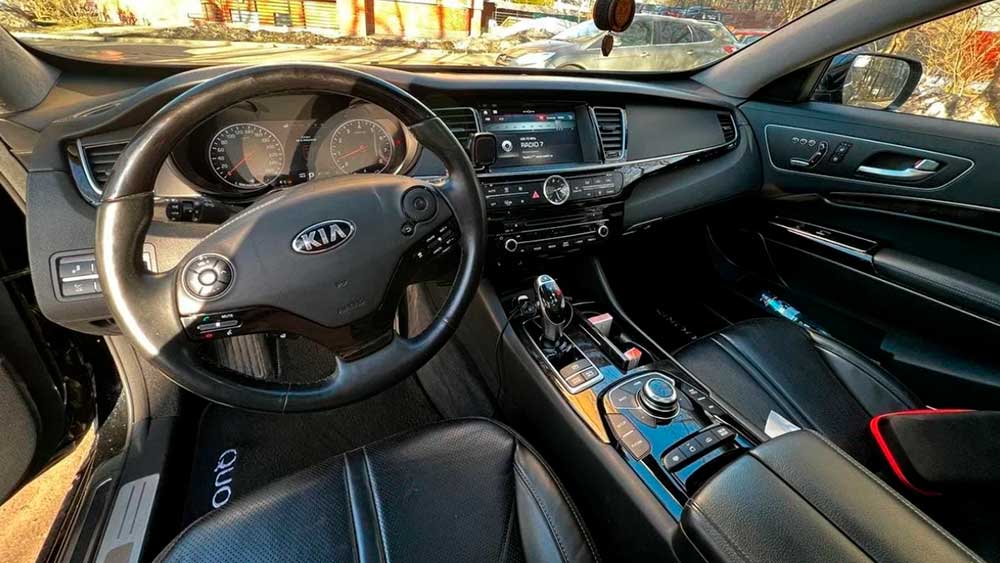 KIA Quoris 489