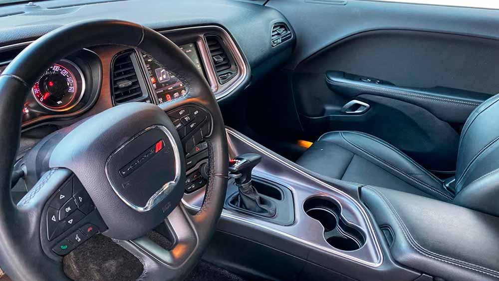 Фото Dodge Challenger