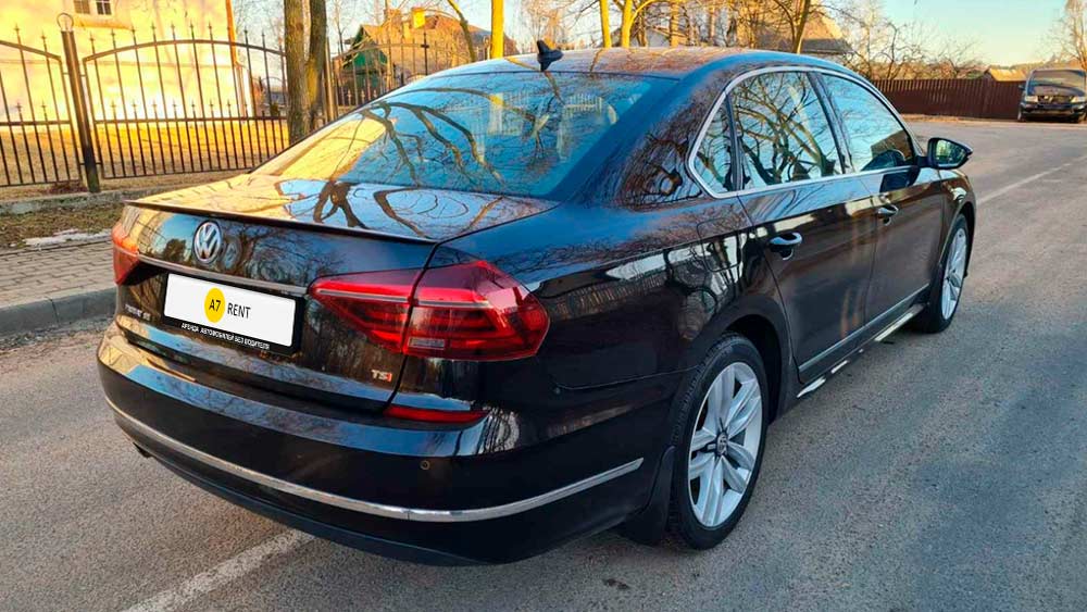 Volkswagen Passat NA 548