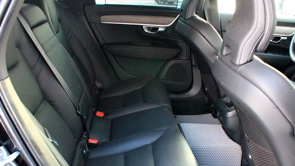 Volvo V90 CC 552