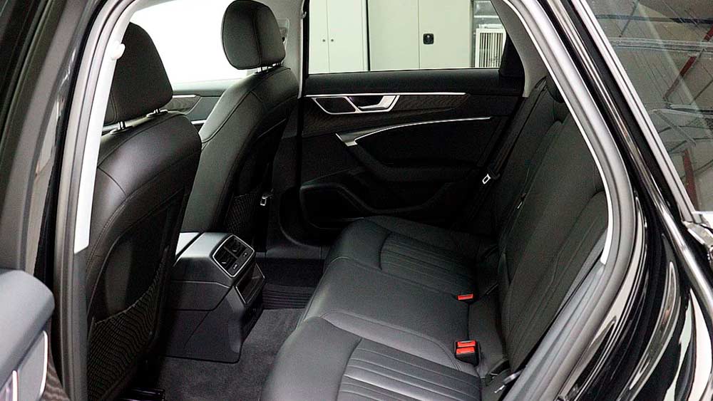 Audi A6 allroad 555