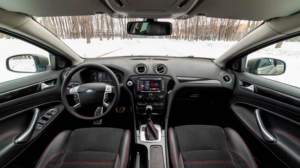 Ford Mondeo 585